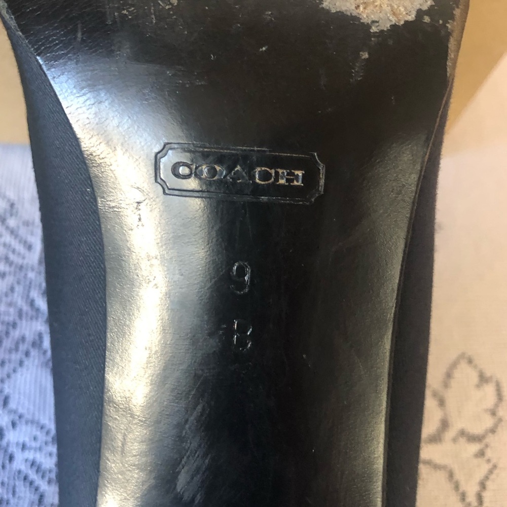 Women's Made in Italy Coach Melora Navy/Black Twill and Leather Heels. Size 9 B - Picture 14 of 16